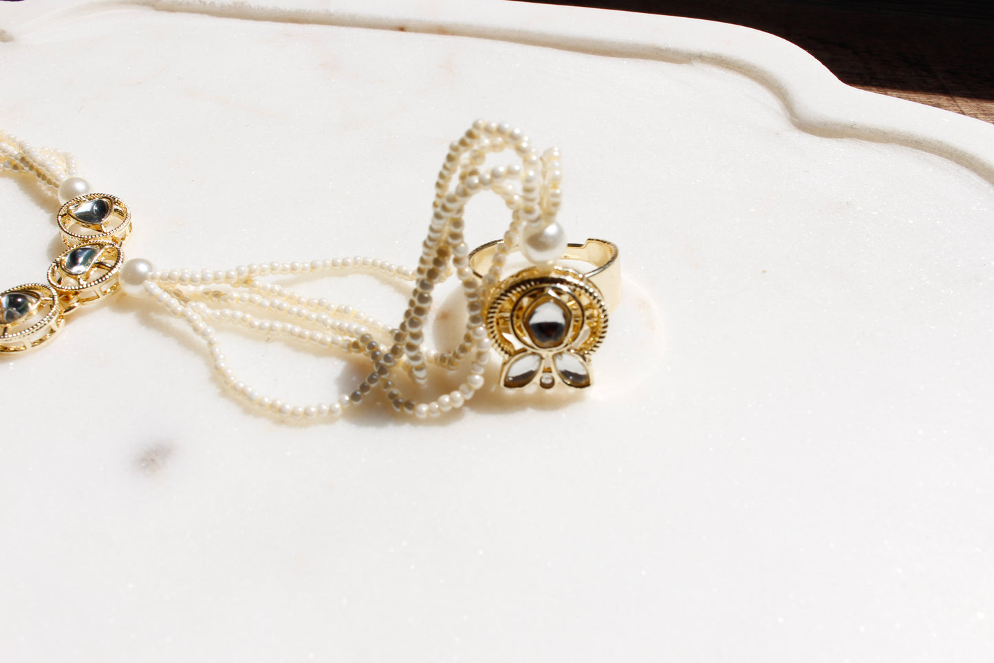 Esha- Sold as Single (not a pair)